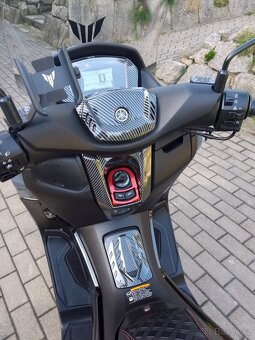 Yamaha Nmax V2 125 (5400km)+doplňky - 7