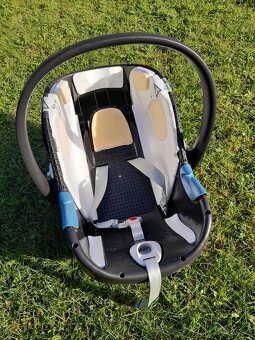 Cybex Aton se základnou - 7