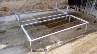 Prodám bytelné ocelové regály vyrobené z jeklu 40x40mm - 7