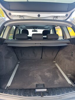 BMW X3 e83 m47 (díly ) - 7