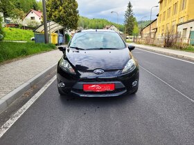 FORD Fiesta, 1.3 (60 kW), r.v. 2013, klima,parkovací senzory - 7