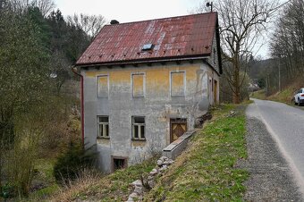 🏡 Klid, příroda, dvě patra snů – rekreační dům na prodej - 7