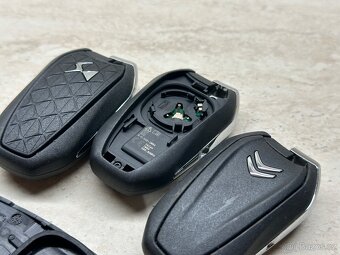 Citroen / DS Keyless kľúč originál - 7