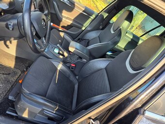 Skoda Octavia 3 RS kombi 2.0 TSI 162kw DSG NAVI CANTON TAŽNÉ - 7