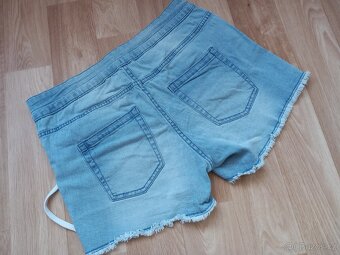 02 - Světle modré riflové kraťasy vel. L - XL - 7