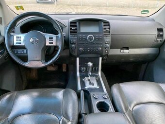 Nissan Pathfinder 2.5 dCi LE Aut. 140kw - 7