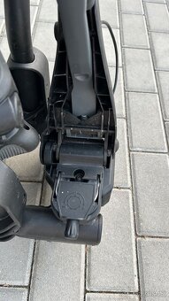 Nosič kol Thule Easyfold 934 XT pro 3 kola - 7