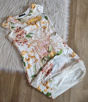 Barevné šaty - M/L - 7