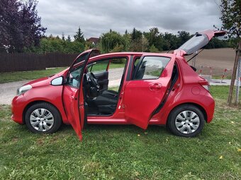 TOYOTA YARIS 1.0VVT-i 1MAJITEL koupeno ČR - 7
