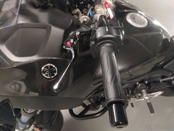 Yamaha Niken 850, rok 2021, Akrapovič - 7