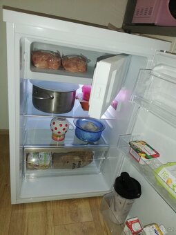 Lednička s mrazicí přihrádkou Electrolux - 7