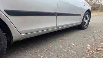 Skoda Fabia II, 1.2i 44kW, 2011, 122.300km - 7