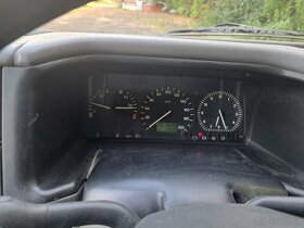 VW Transporter 1. 9 TDI - 7