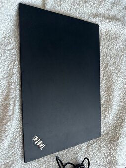 Lenovo ThinkPad T590 top stav - 7
