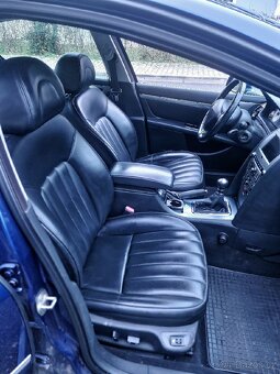 Peugeot 407 2.2i - 7