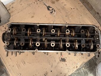 Blok motoru BMW e32 - 7