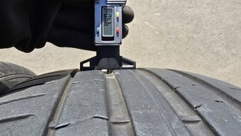 Letní pneu 245/40/19 Pirelli - 7