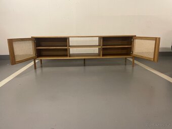 Dubový TV stolek Pola - 7