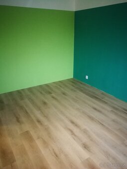 Prodáme slunný a teplý byt 1+1 35,68m2 a kóje v OV - 7