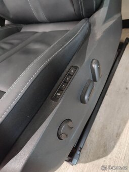 Škoda Octavia IV - kožený interiér kožené sedadla - 7