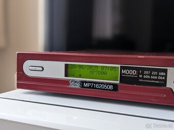 mood media MP7000 - 7