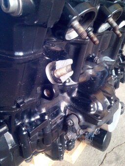 kompletní motor kawasaki z1000 rv.2010 - 2013 - 7