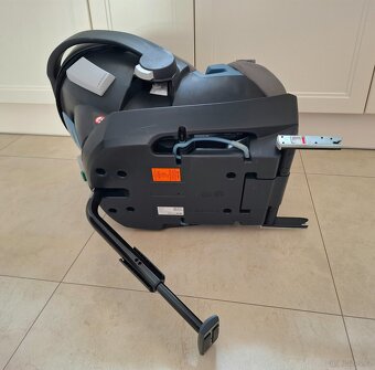Autosedačka Cybex Aton 5 + isofix základna - 7