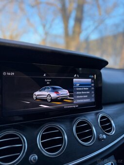 Mercedes E220D AVANTGARDE - 7