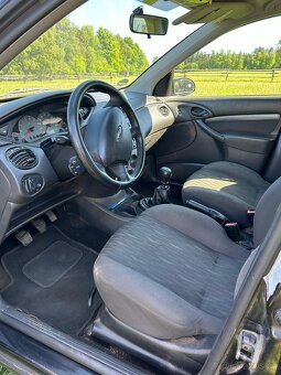 Ford focus - 7