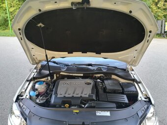 Passat B7 R-Line 2.0TDi - 7