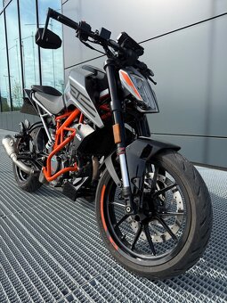 KTM Duke 125- první majitel, možnost odpočtu DPH - 7