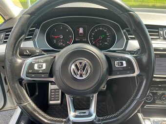 Passat B8 4MOT BiTDi 176kW Highline R-line - 7