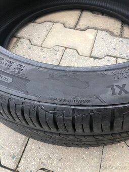 Prodám 2ks pneu Barum 235/45R20WXL - 7