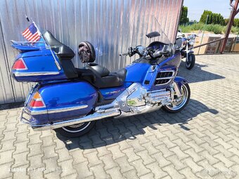 Honda GL 1800 Gold wing - 7