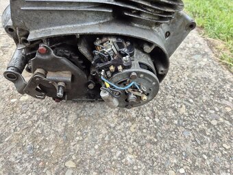 Prodám motor Jawa 250/590 sport. - 7