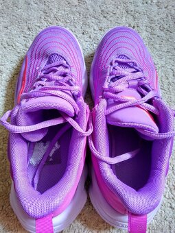 vel.35, Nike Giannis Immortality 4, boty, kecky - 7