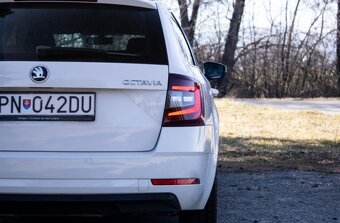 Škoda Octavia Combi 1.6 TDI DSG Style - 7