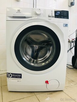 Prodám pračku Electrolux se sušičkou - 7