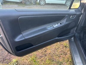 Kožený interier Peugeot 207cc cabrio - 7