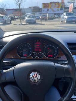 Volkswagen passat b6 - 7