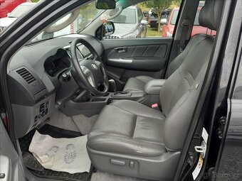 Toyota Hilux 3,0 D-4D Double Cab 4x4 (2014) - 7