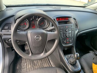 Opel Astra j - 7