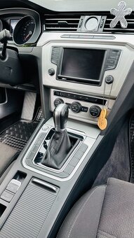 Volkswagen Passat 3C - 7
