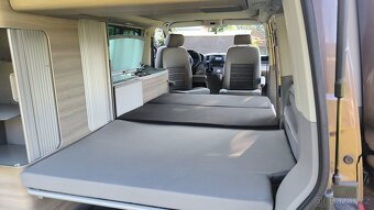 VW T5 California 2.0 TDI - 7