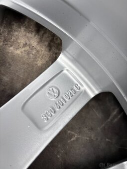 Originální Alu kola 5x112 VW Passat B8,Škoda 215/55/17 TPMS - 7