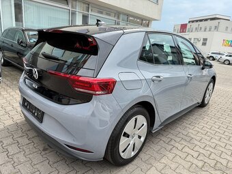 Volkswagen ID.3 110kW 35tkm Press&Drive Full LED Virtual - 7