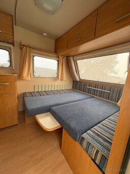 Karavan obytný přívěs Caravelair Antares 446 pro 5 osob - 7