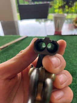 Historická dvojhlavňová pištoľ s mosadzným rámom 9mm lefaux - 7