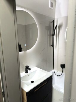 PRODEJ BT 3+1 UHERSKÝ BROD, OBCHODNÍ - 7