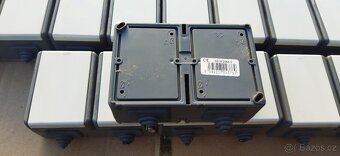 ZÁSUVKA DVOJITÁ NA POVRCH PRAKTIK ABB IP44 - 7